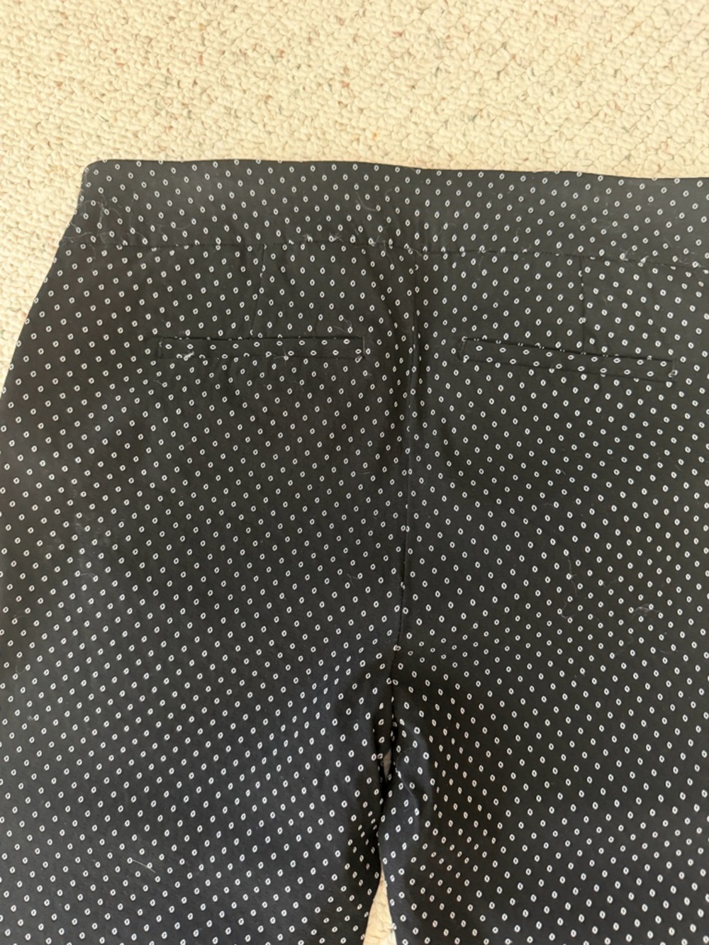 Chico’s Petite Jacquard Brigitte™ Slim Ankle Pants- Ladies size 4 (Chico’s 0P) - Picture 8 of 10